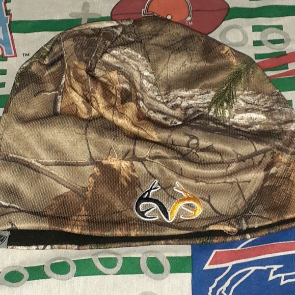 Appalachian State Mountaineers Real Tree Hunting Beanie Skully Skull Cap Hat - Picture 2 of 2